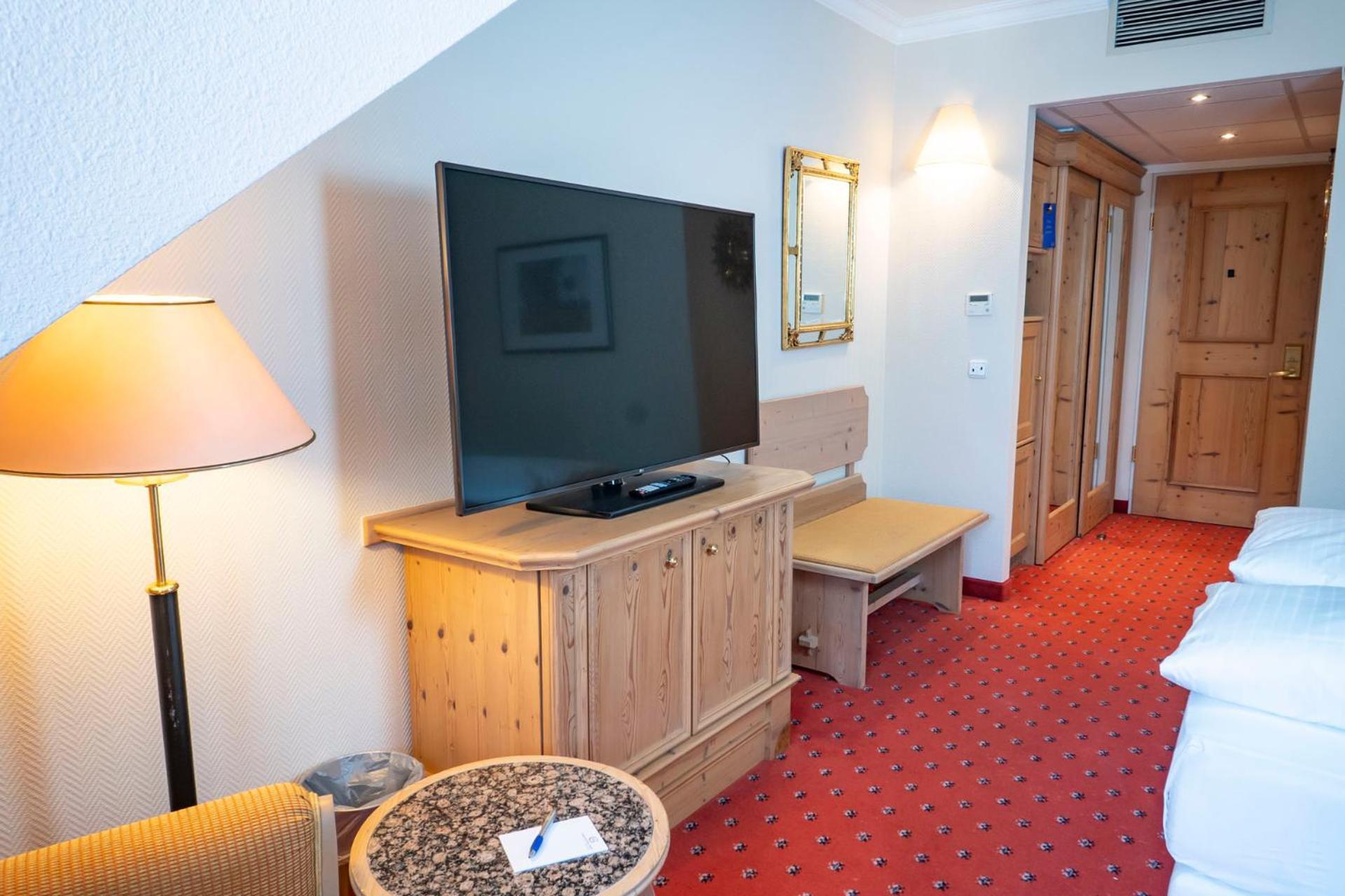 แกรนด์ เอ็กเซลซิเออร์ โฮเทล มิวนิคแอร์พอร์ต Hotel โอเบอร์ดิง ภายนอก รูปภาพ